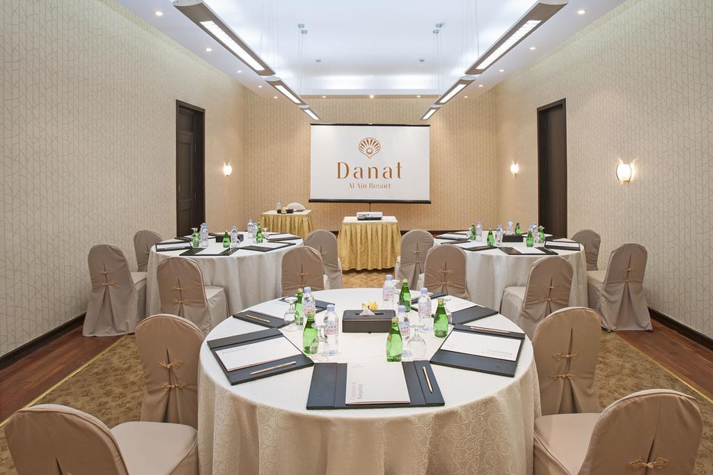 Danat Al Ain Resort Exterior foto Meeting room